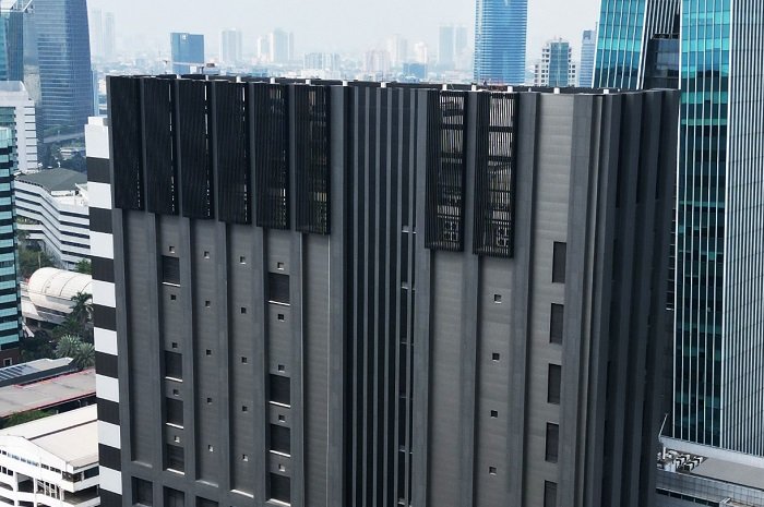 harga saham PT DCI Indonesia Tbk (DCII) ke level tertinggi Rp317.950 per saham. (Dok. Dci-indonesia.com)