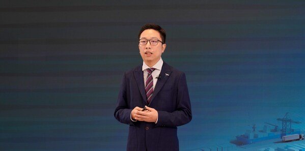 Jointly Charging the Road Ahead | Huawei Releases Top 10 Trends of Charging Network Industry 2026