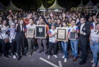 Samurai Paint Sets ASEAN, ASIA Records With Largest Automotive Aerosol Spraying Event by successfully respraying 30 cars in just 3 days.