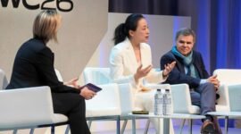 Fang Fei, President of Products at HONOR expressed her views about the convergence of AI, devices and connectivity.