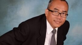 Budi Purnomo Karjodihardjo: Press release membantu korporasi menyampaikan klarifikasi resmi dan mengurangi risiko penyebaran informasi yang keliru. Budi Purnomo Karjodihardjo mengatakan press release dinilai tetap relevan sebagai sarana menjaga kepercayaan publik di tengah derasnya arus informasi digital. (Dok. Sapulangit.com)

